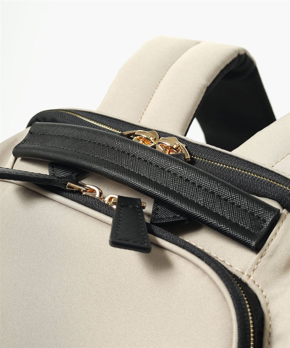 イズイット モデスト リュック A4 15.6インチPC対応