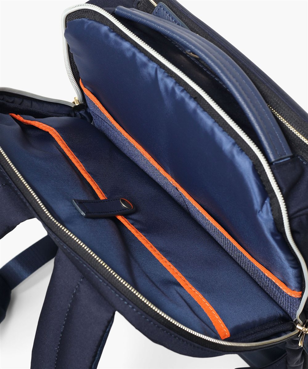 イズイット モデスト リュック A4 15.6インチPC対応