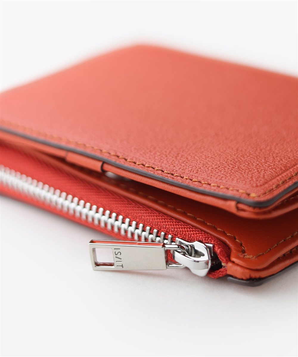 イズイット ウエストII 二つ折り財布 カード段9