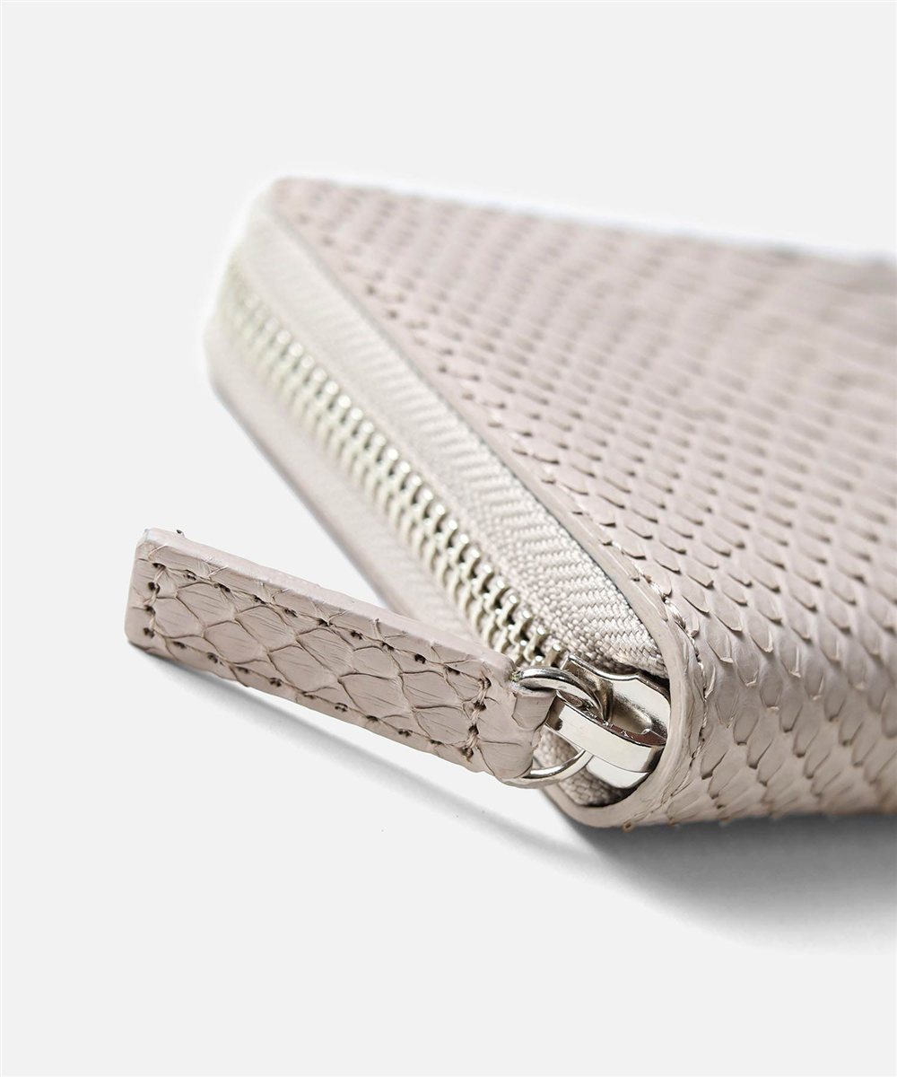 イズイット パイソン ラウンドファスナー長財布 カード段13