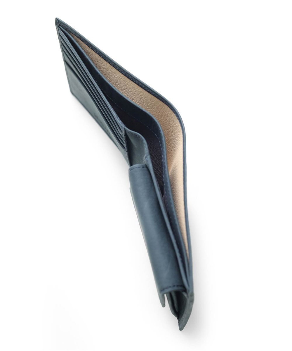 イズイット ガニー 二つ折り財布 カード段4