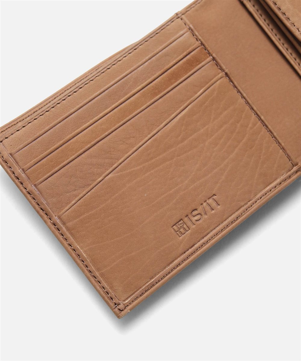 イズイット ガニー 二つ折り財布 カード段4