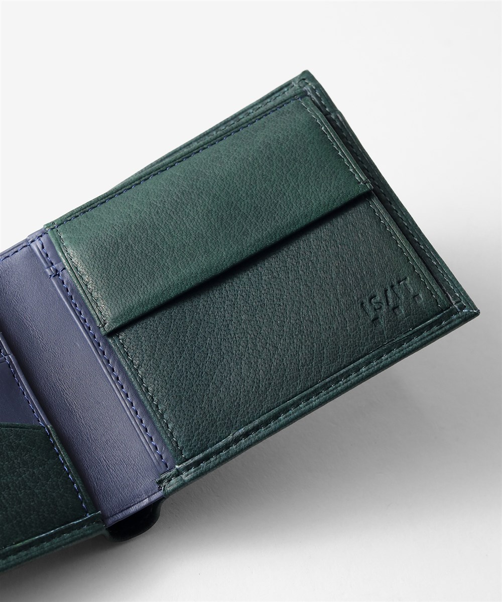 イズイット ディアⅡ 二つ折り財布 カード段5