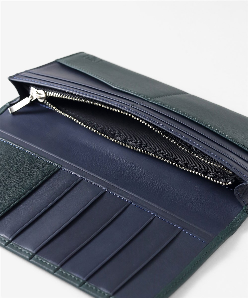 イズイット ディアⅡ かぶせ長財布カード段12