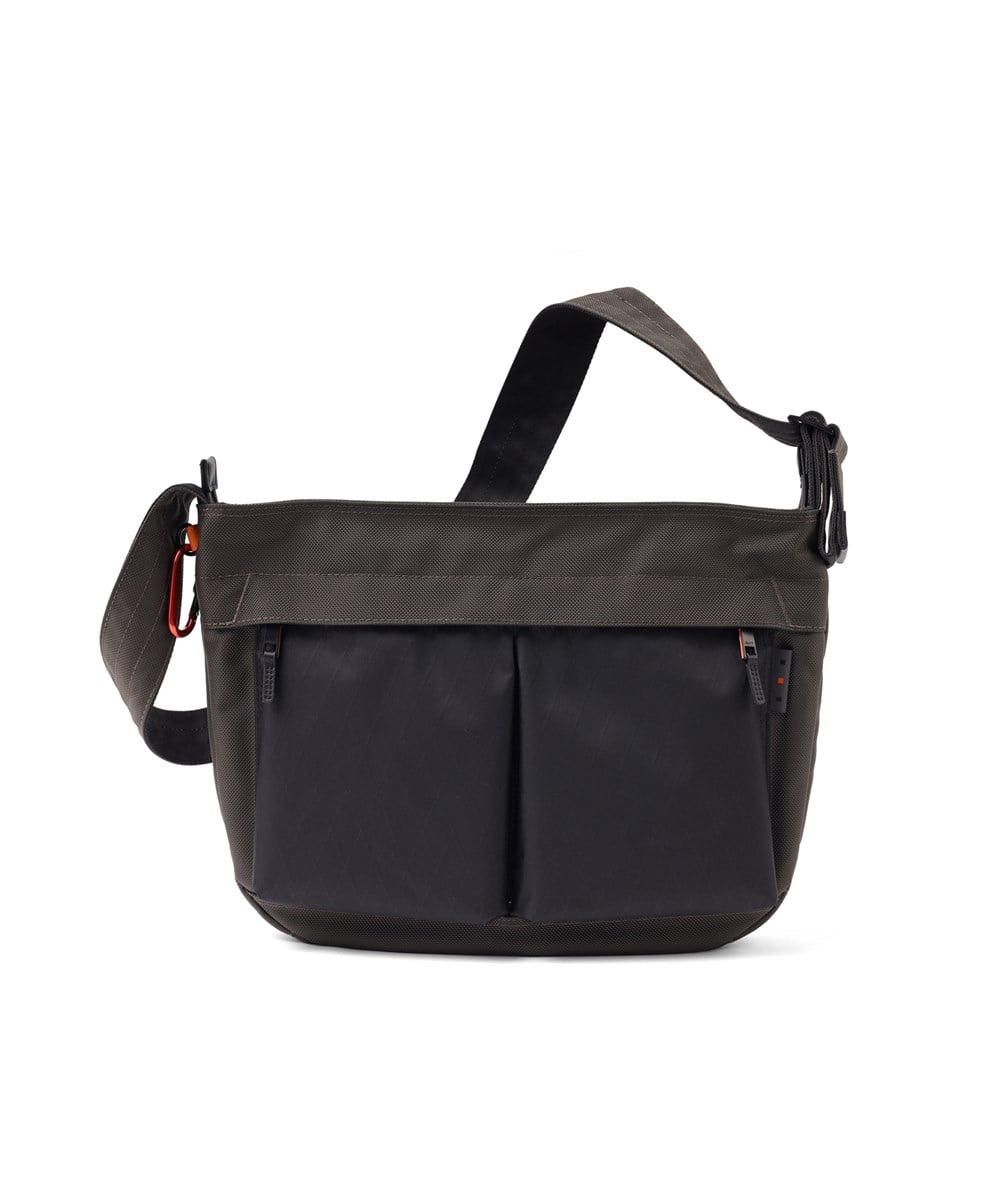 イズイット X-PAC ショルダーバッグ A4