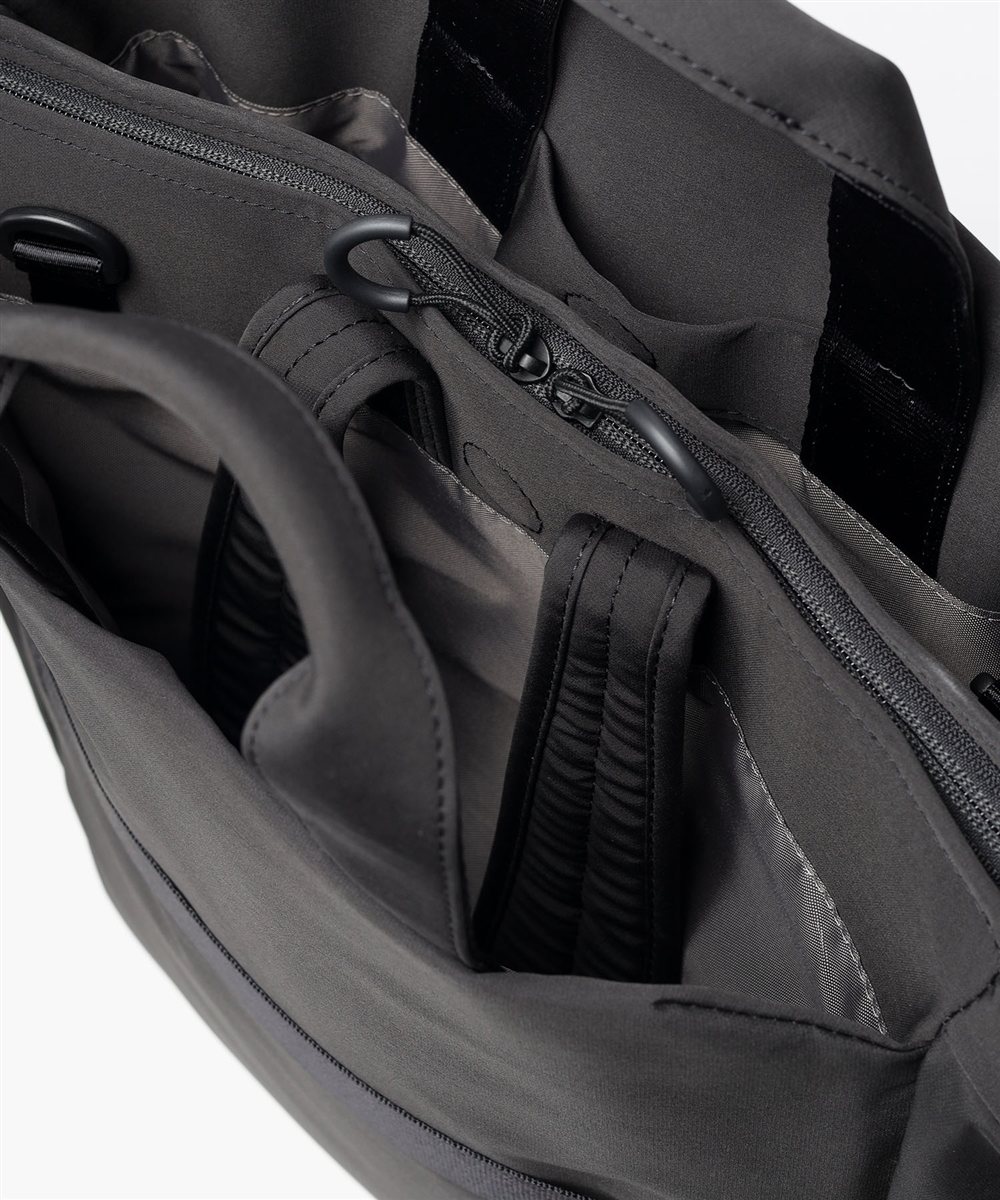 イズイット ルプラ トートバッグ兼用リュック B4 3WAY セットアップ対応