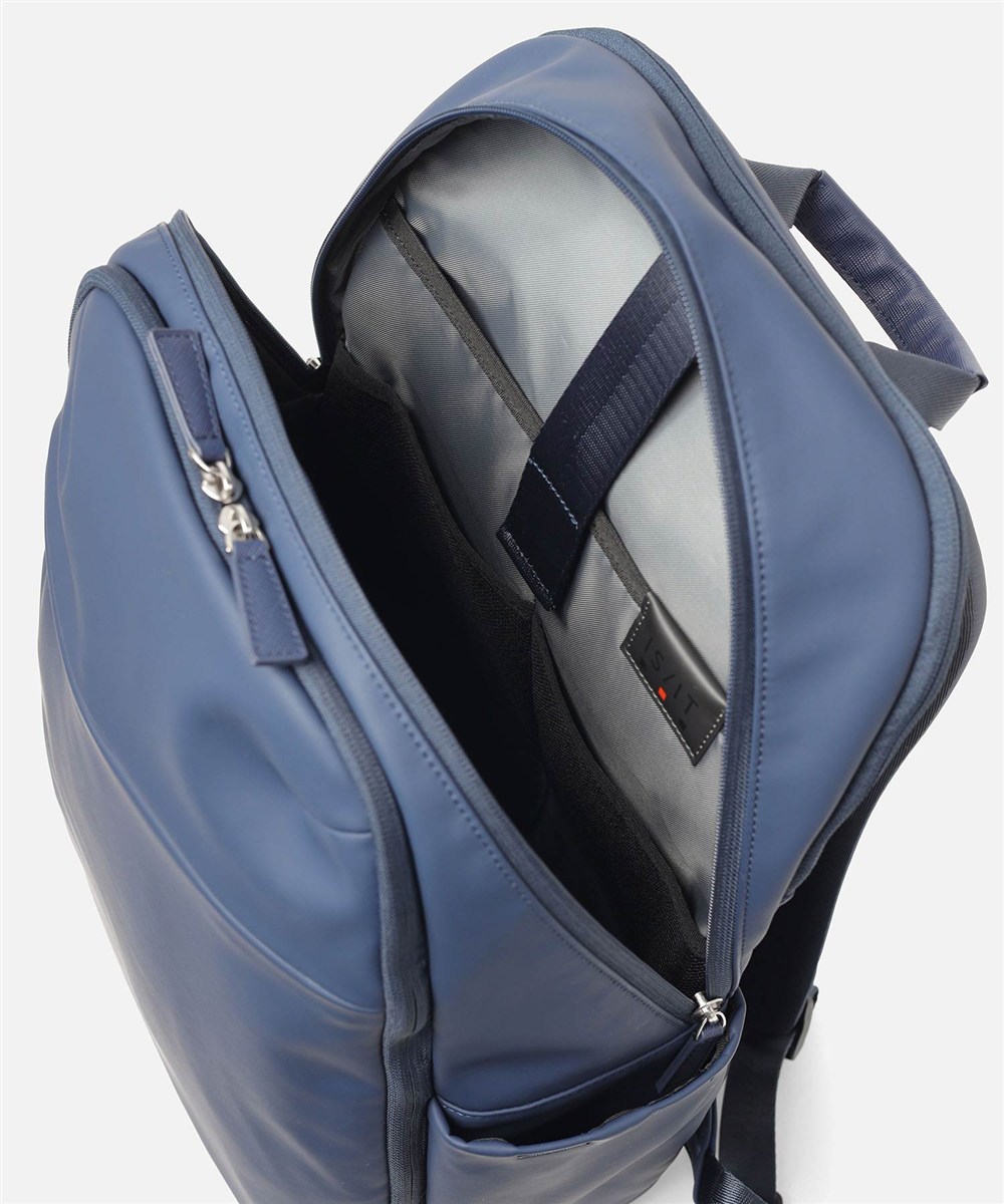 イズイット マイナビカジビジ リュック B4 15.6インチPC対応