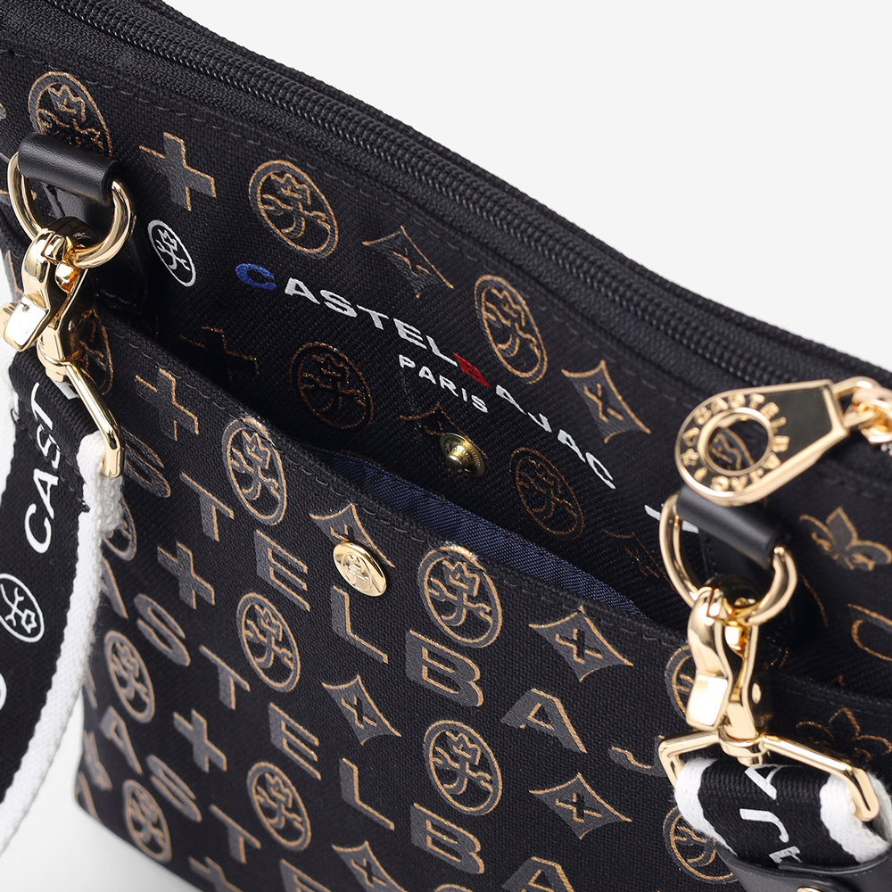 カステルバジャック 薄マチショルダーバッグ