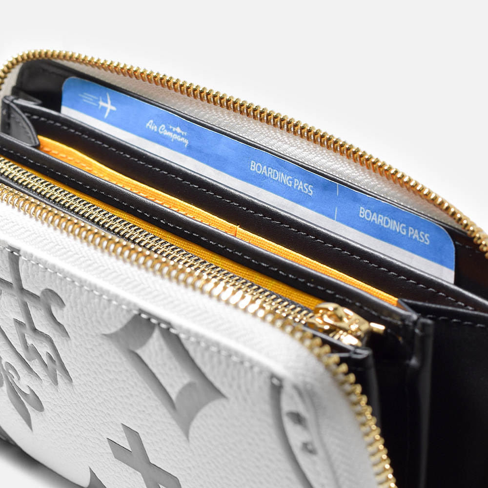 カステルバジャック クレア ラウンドファスナー長財布 カード段12