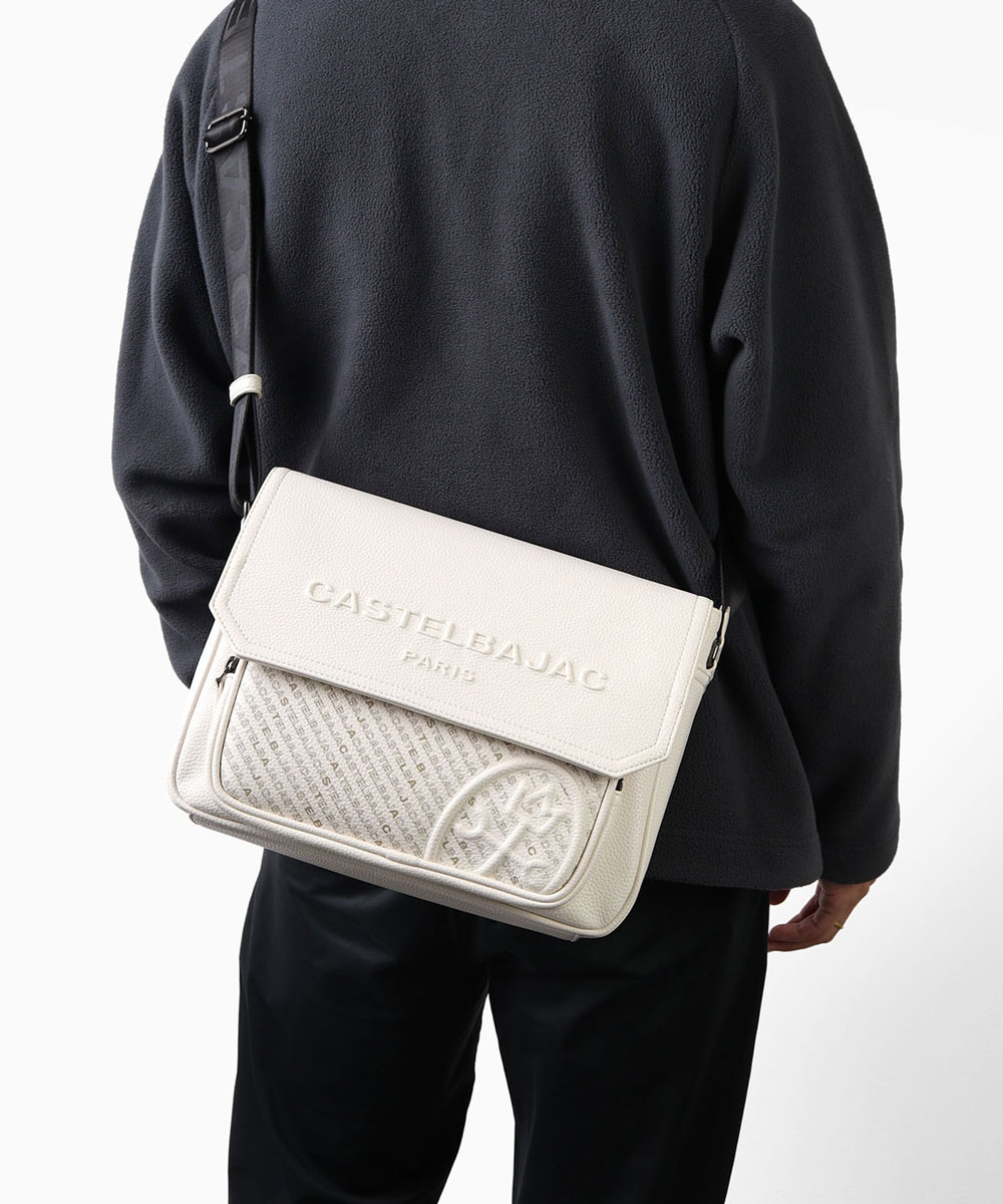 カステルバジャック ノワ ショルダーバッグ B5