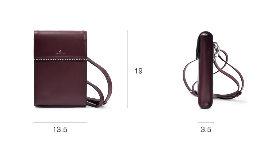 レザースマホショルダー　ドレステリア　チェスキー