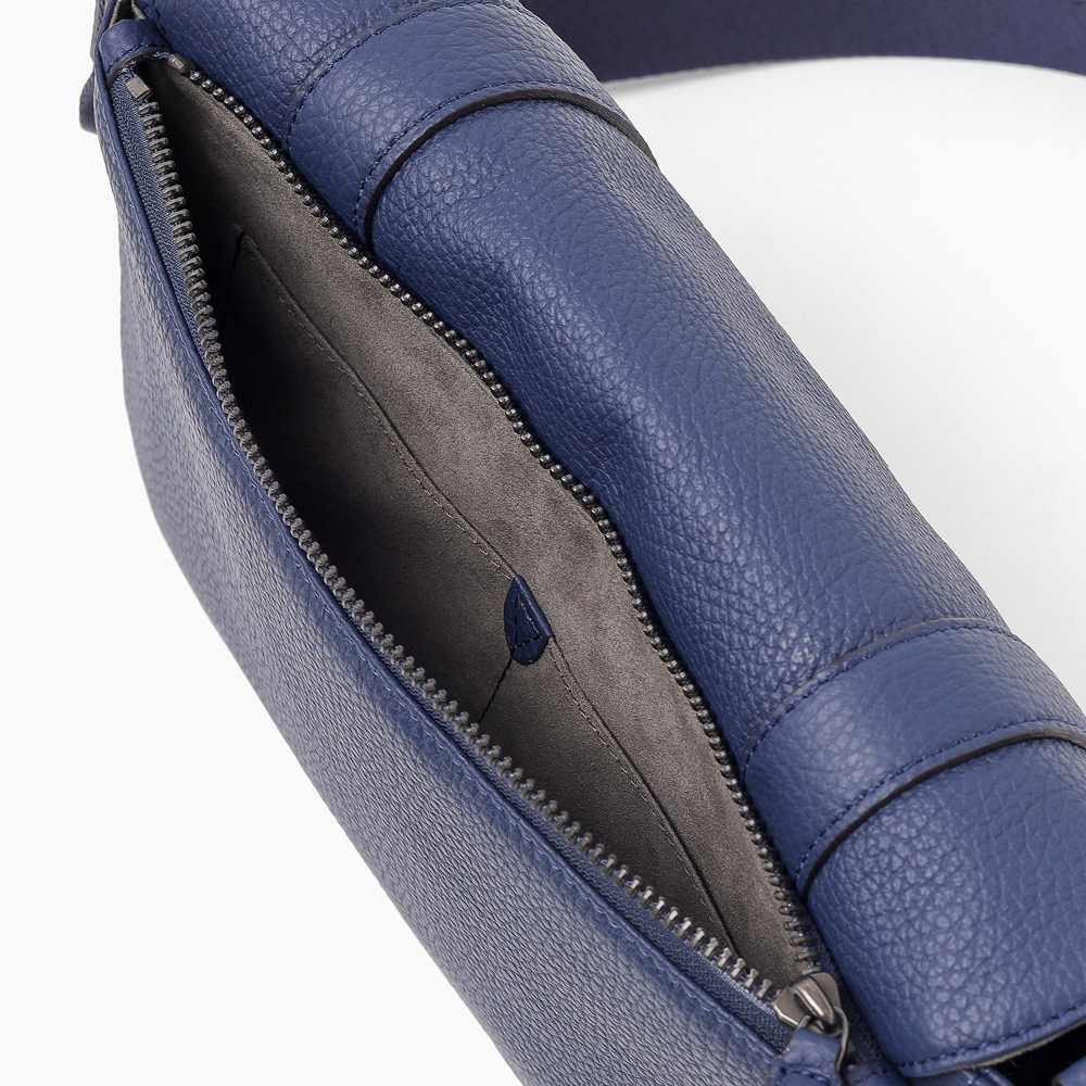 フジタカ かぶせ レザーショルダーバッグ B5