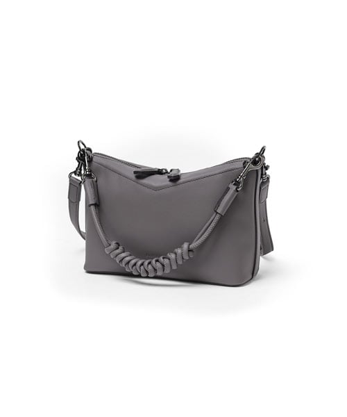 フジタカ トレッソ レザーショルダーバッグ