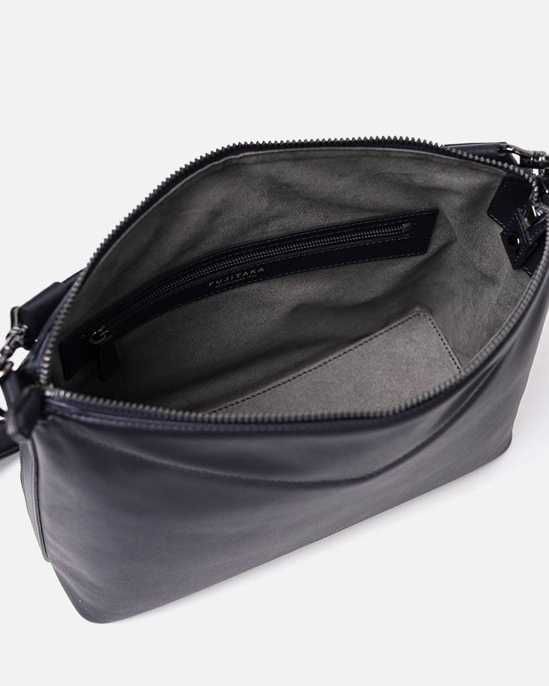 フジタカ トレッソ レザーショルダーバッグ