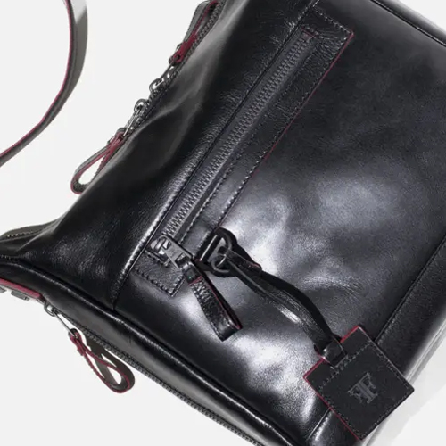 フジタカ レザーショルダーバッグ