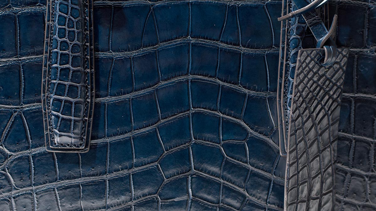 ナイルクロコ革