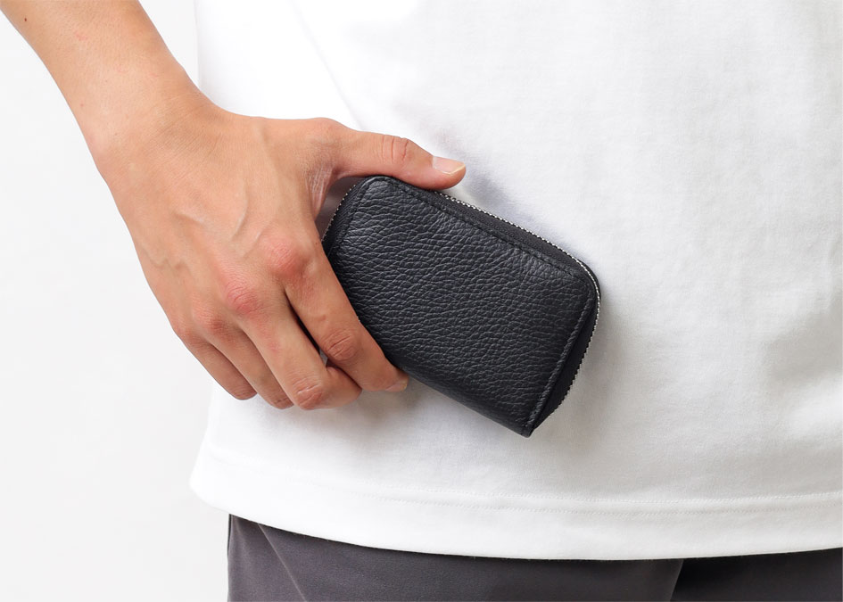 イズイット アコーディオン ラウンドファスナーカードケース