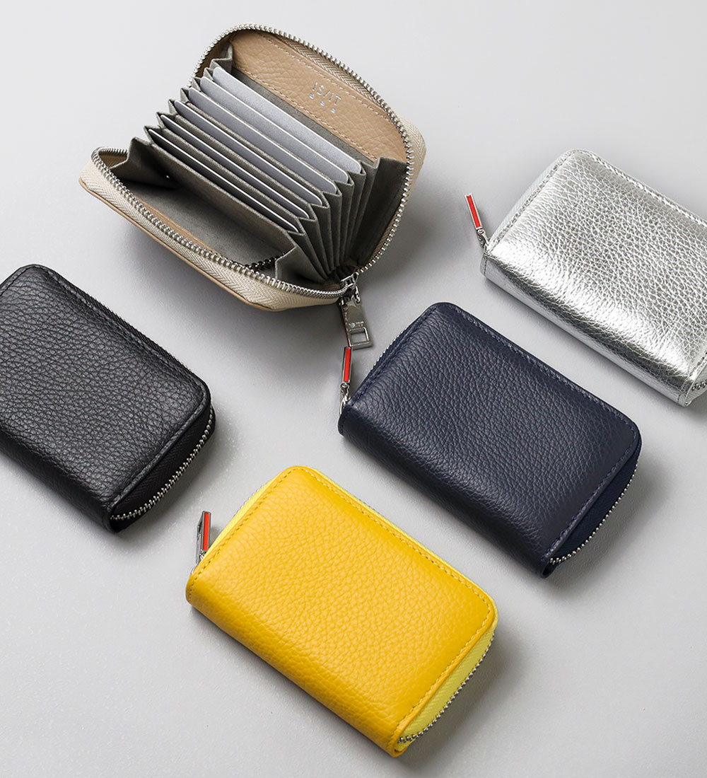 イズイット アコーディオン ラウンドファスナーカードケース