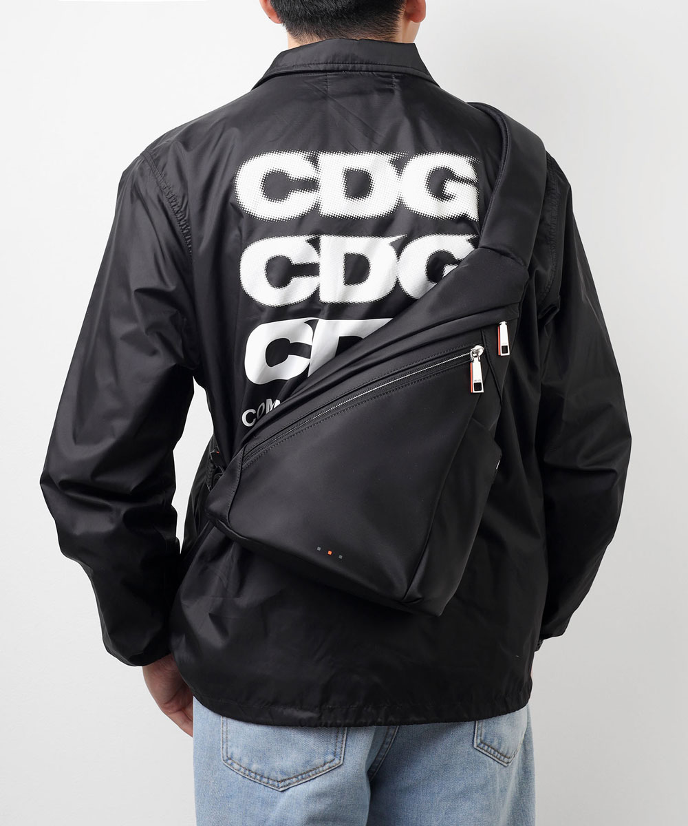 イズイット ボトカ ワンショルダーバッグ