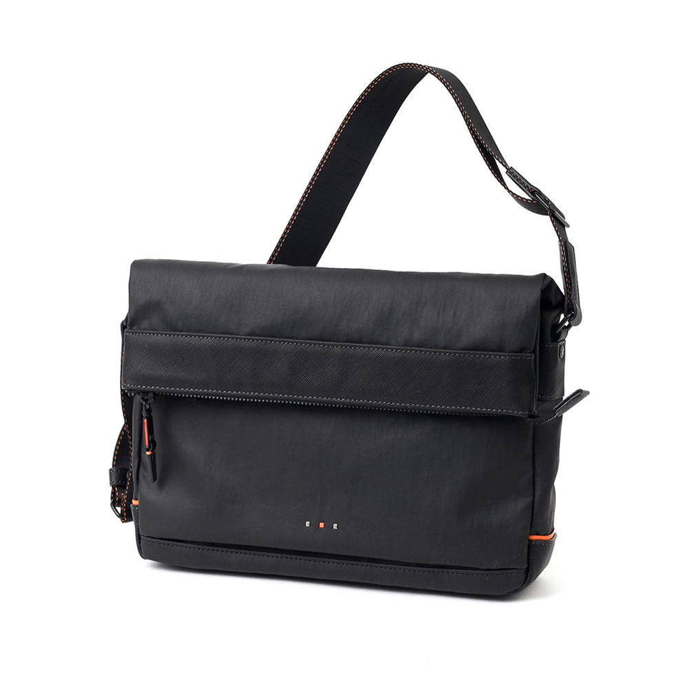 イズイット グリンザ ショルダーバッグ B5