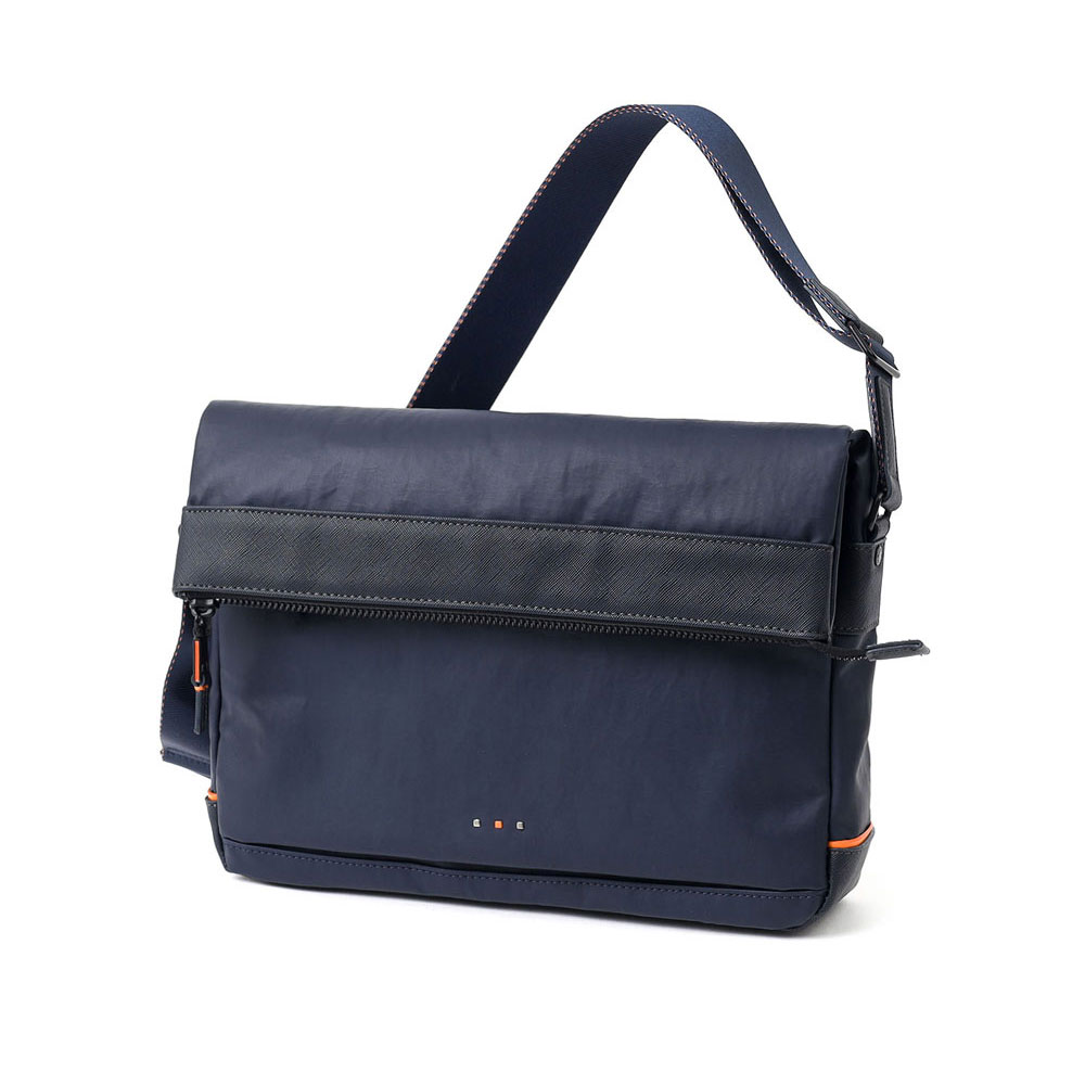 イズイット グリンザ ショルダーバッグ B5