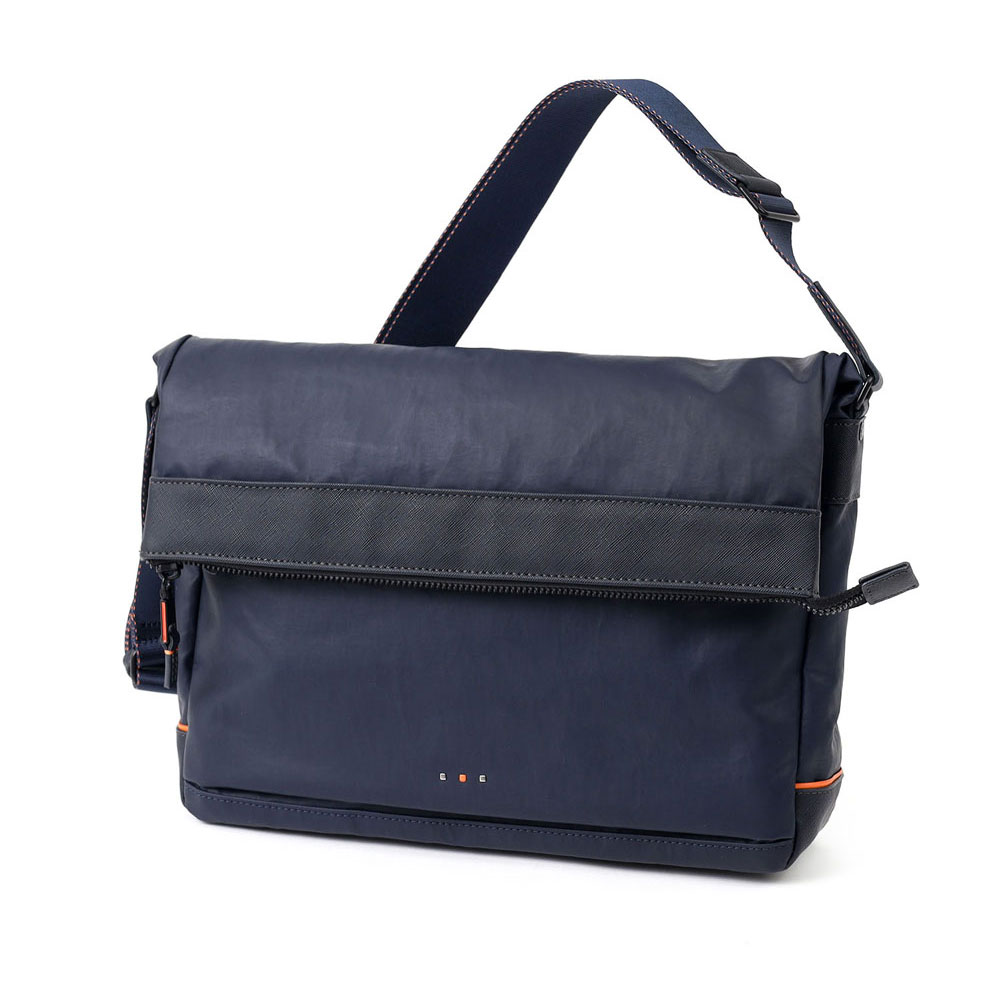 イズイット グリンザ ショルダーバッグ A4