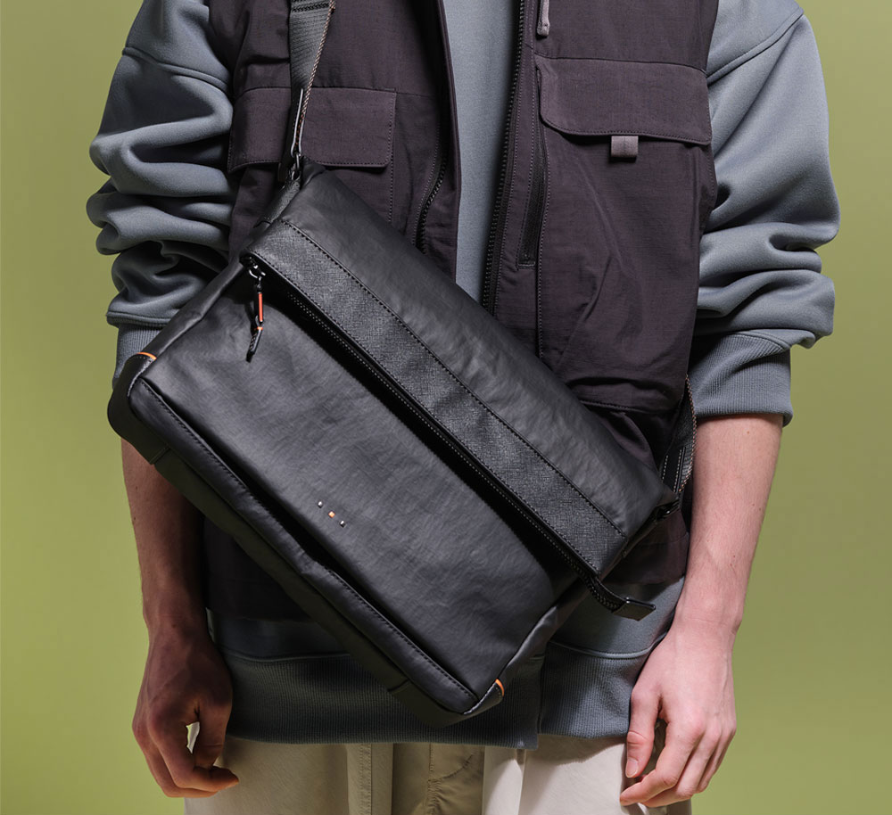 イズイット グリンザ ショルダーバッグ A4