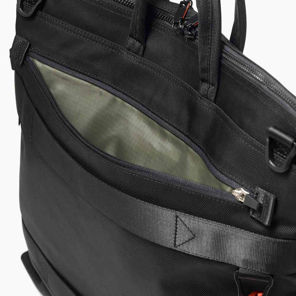 IS/IT ミリスト ヘルメットバッグ