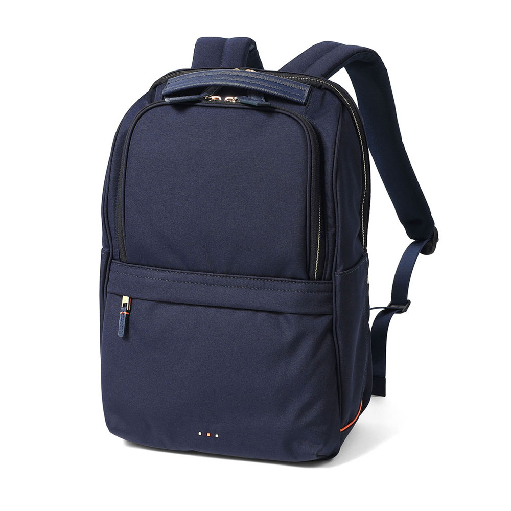 イズイット モデスト リュック A4 15.6インチPC対応