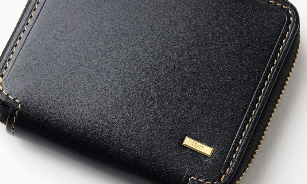 イズイット モノクロ 二つ折り財布 カード段5