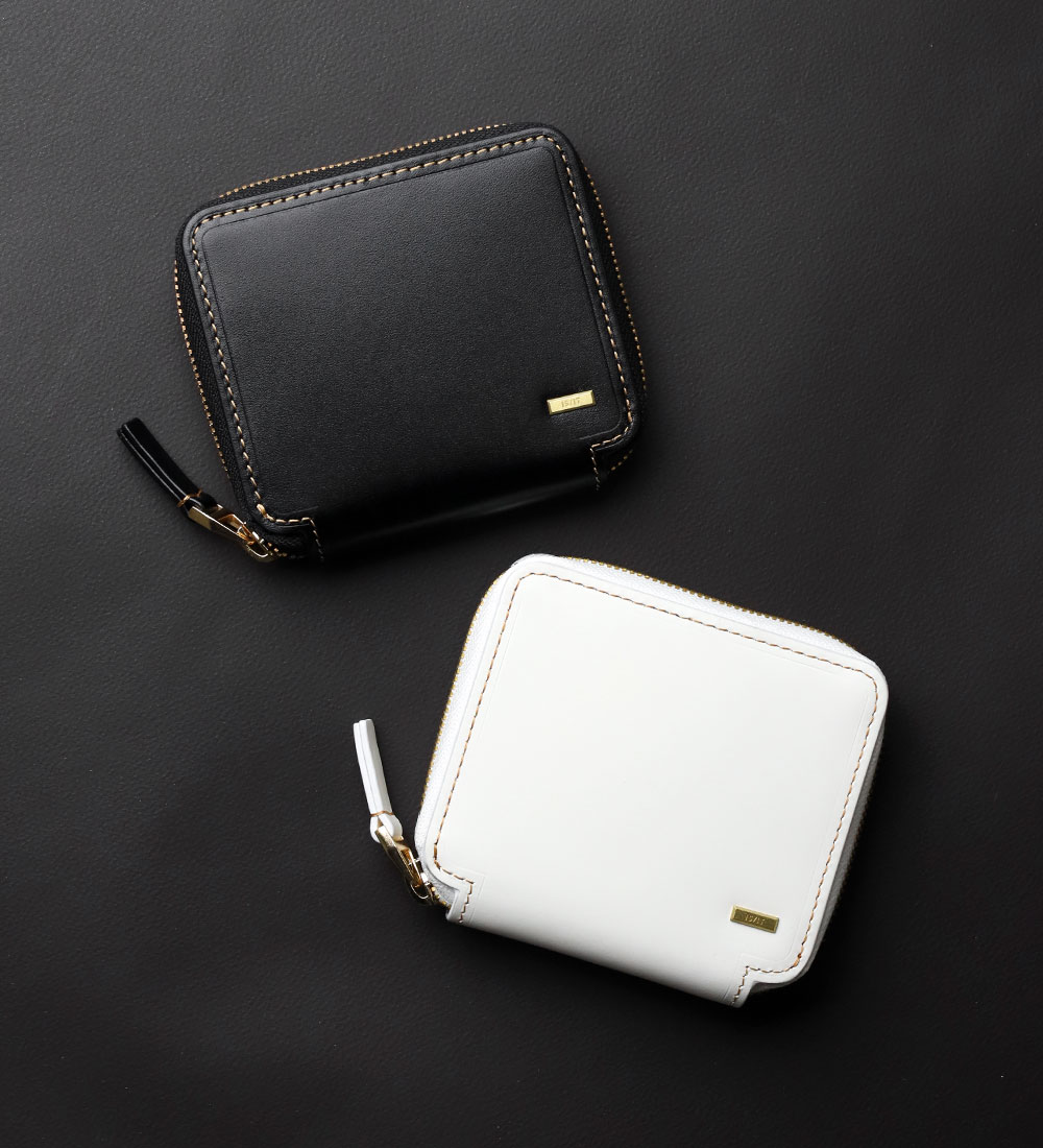 イズイット モノクロ 二つ折り財布 カード段5