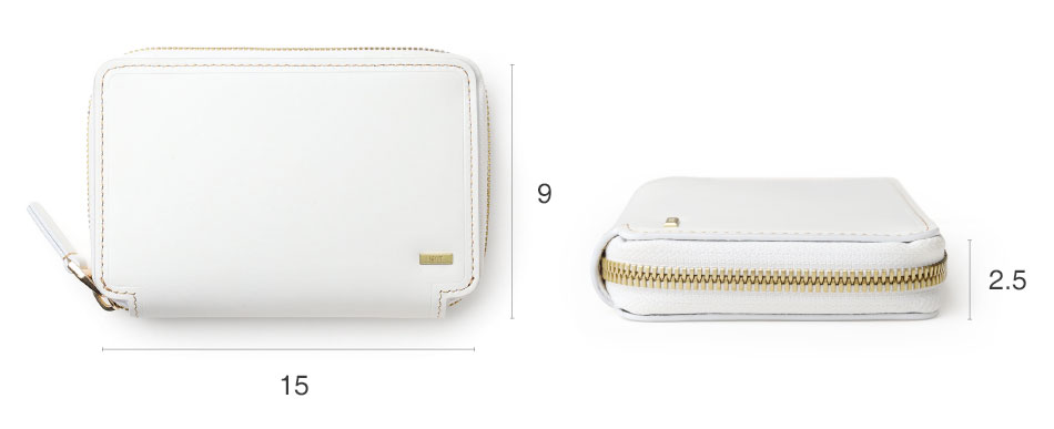 イズイット モノクロ セミ長財布 カード段9