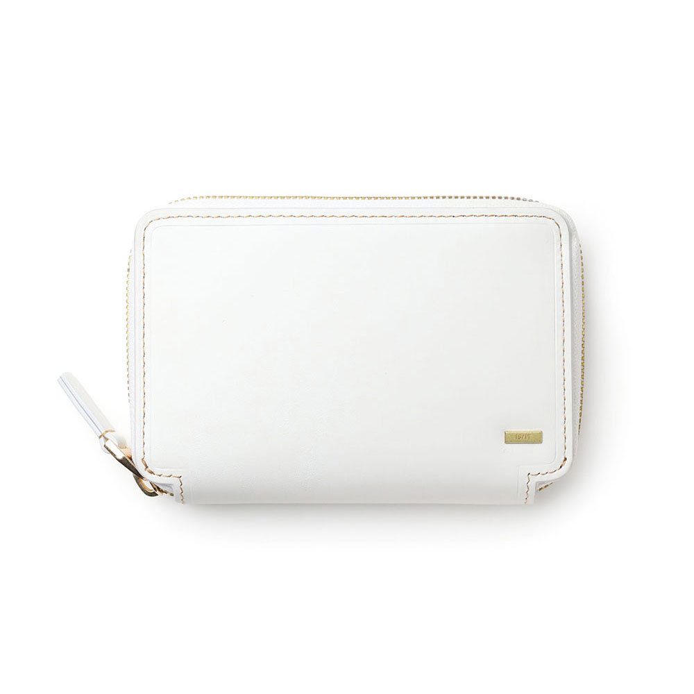 イズイット モノクロ セミ長財布 カード段9