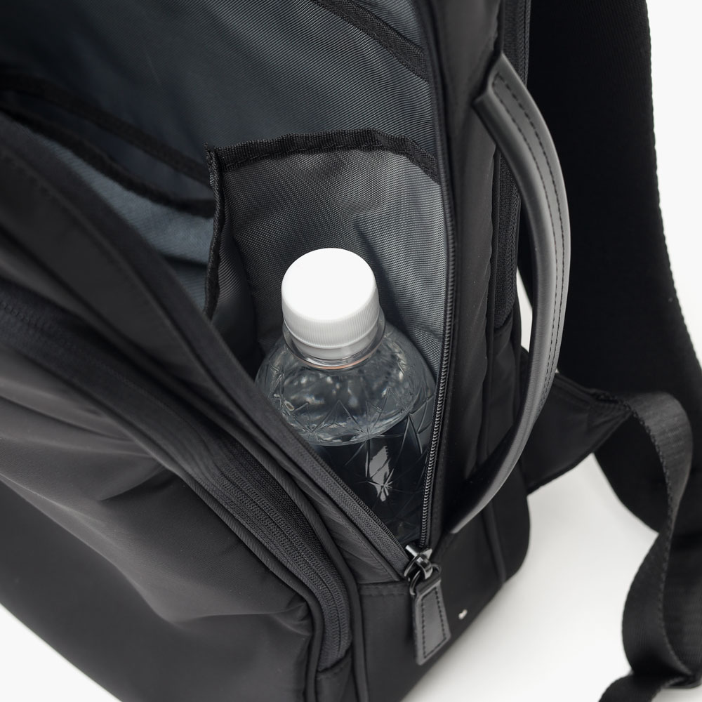 イズイット マイナビソリッド ビジネスリュック A4 セットアップ対応 サコッシュ付属