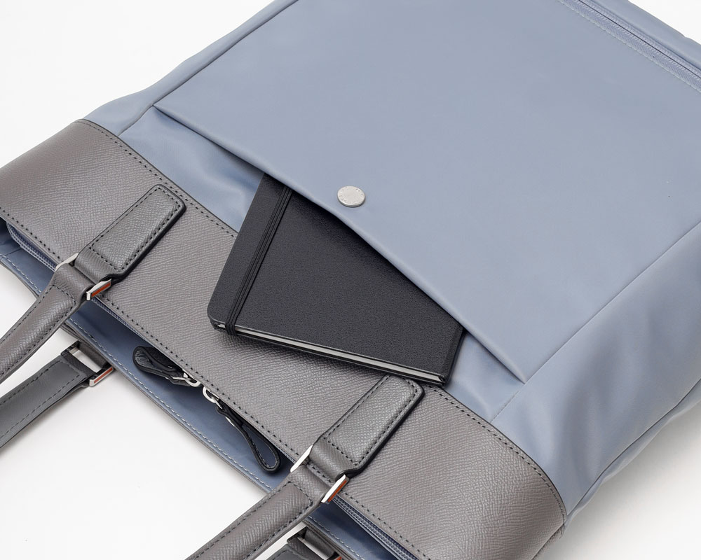 イズイット ニーナ トートバッグ A4 縦型 セットアップ対応