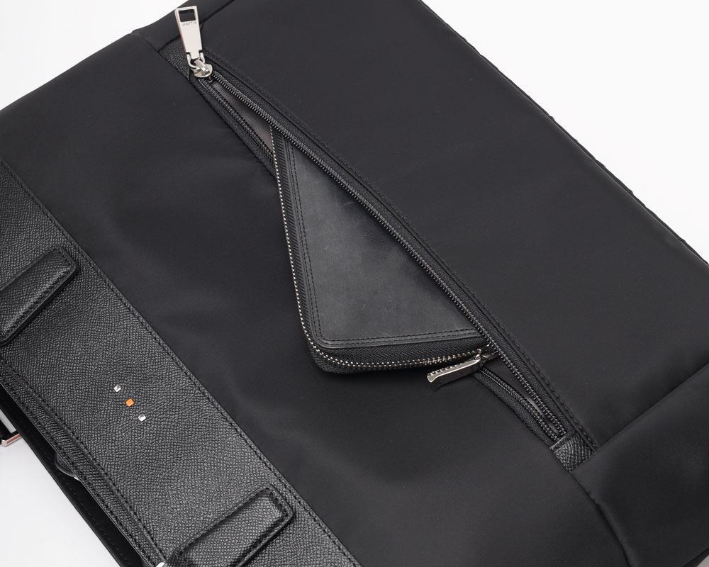 イズイット ニーナ トートバッグ A4 横型 セットアップ対応