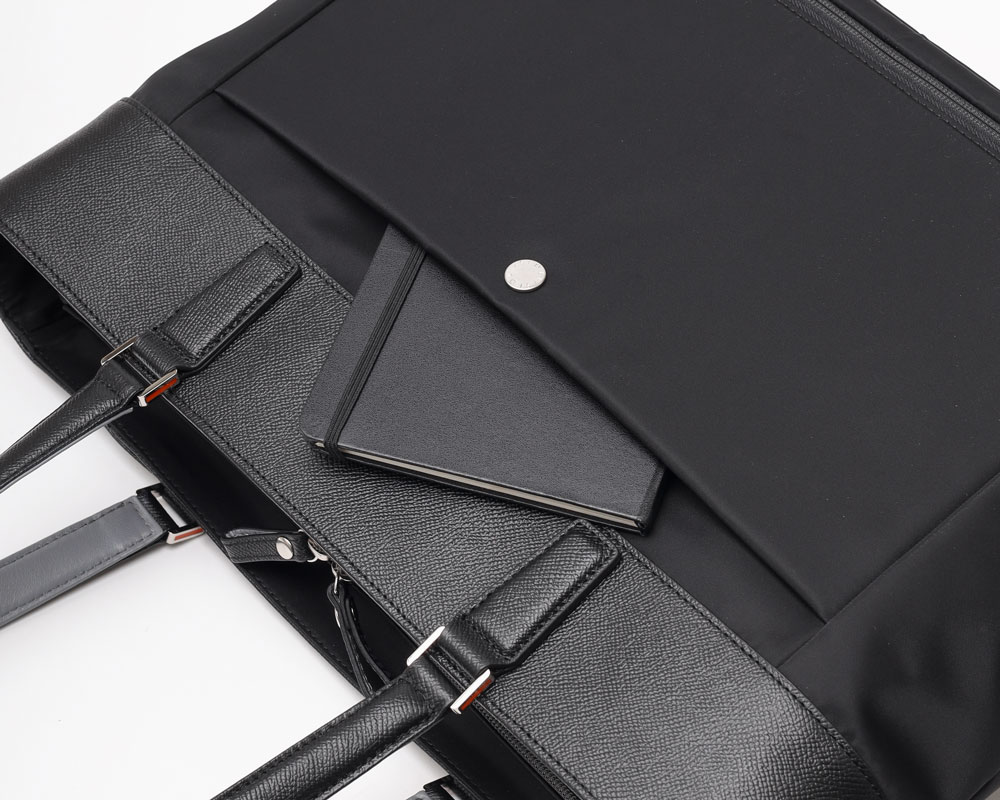 イズイット ニーナ トートバッグ A4 横型 セットアップ対応