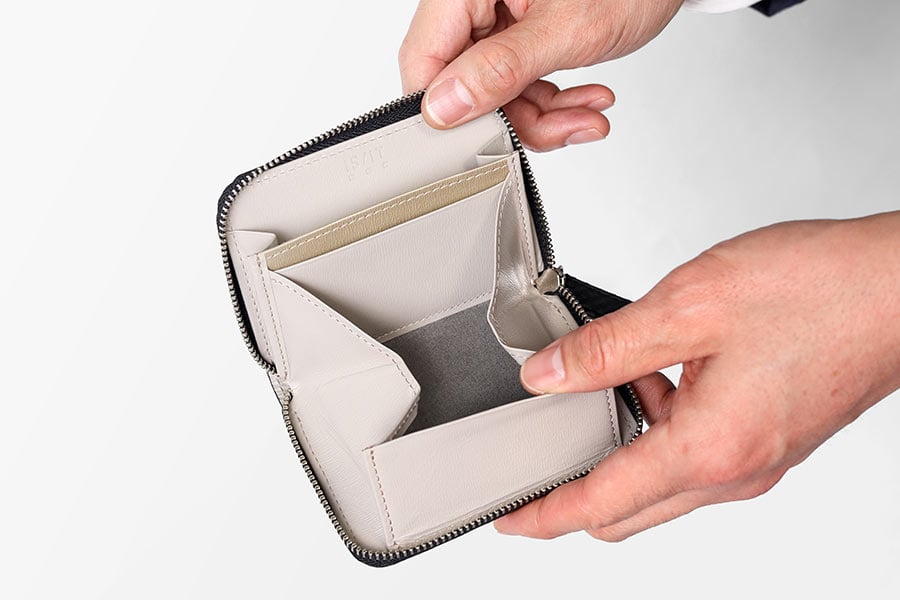 イズイット パイソン 小銭入れ ボックス型