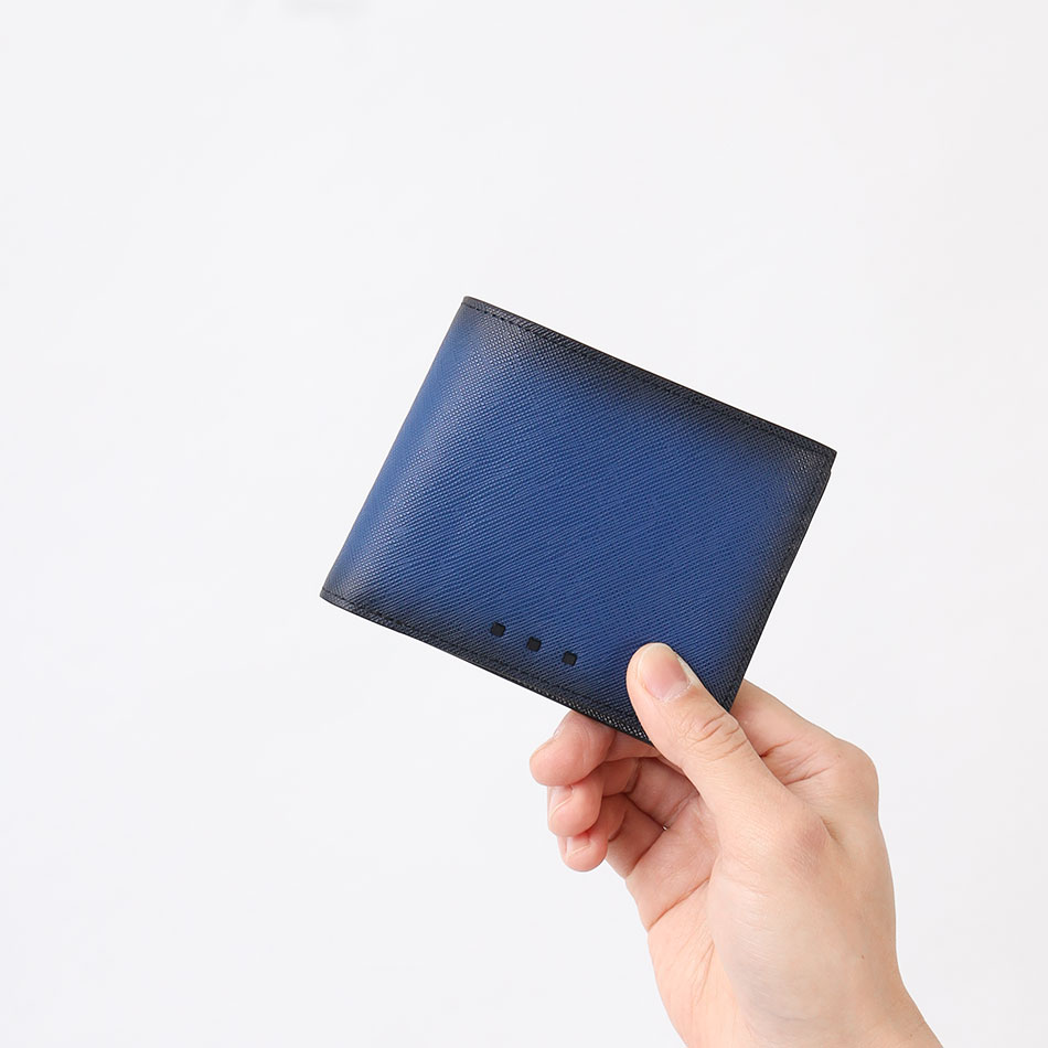 イズイット シャドー 純札二つ折り財布