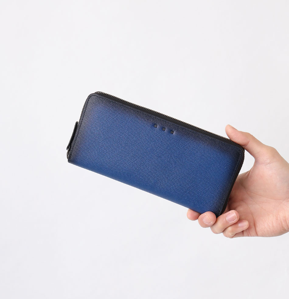 イズイット シャドー ラウンドファスナー長財布