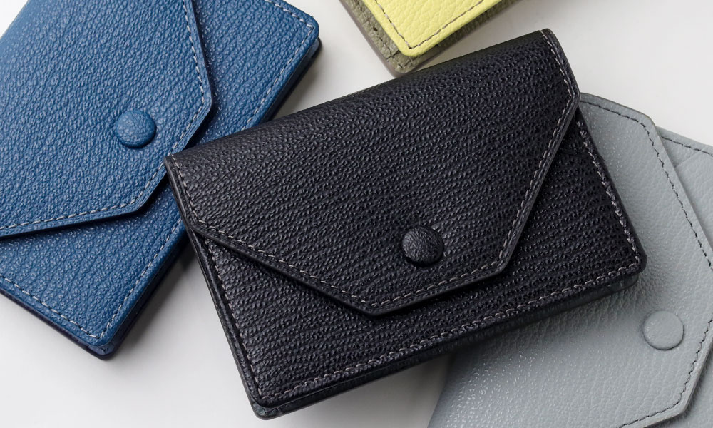 イズイット シュリー 名刺入れ