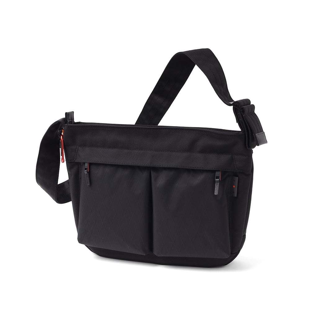 イズイット ショルダーバッグ A4