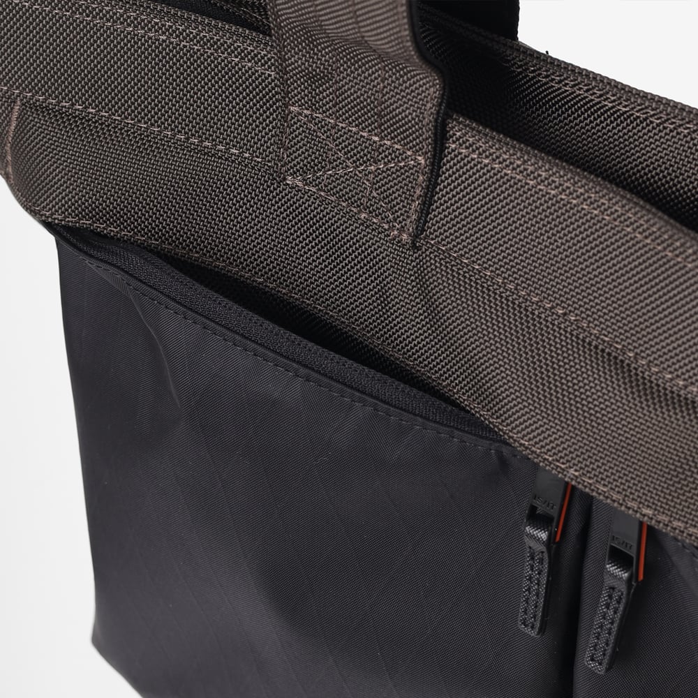 イズイット トートバッグ B4