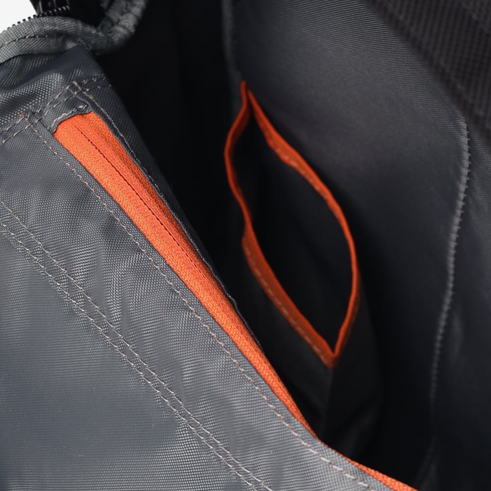 イズイット リュック B4