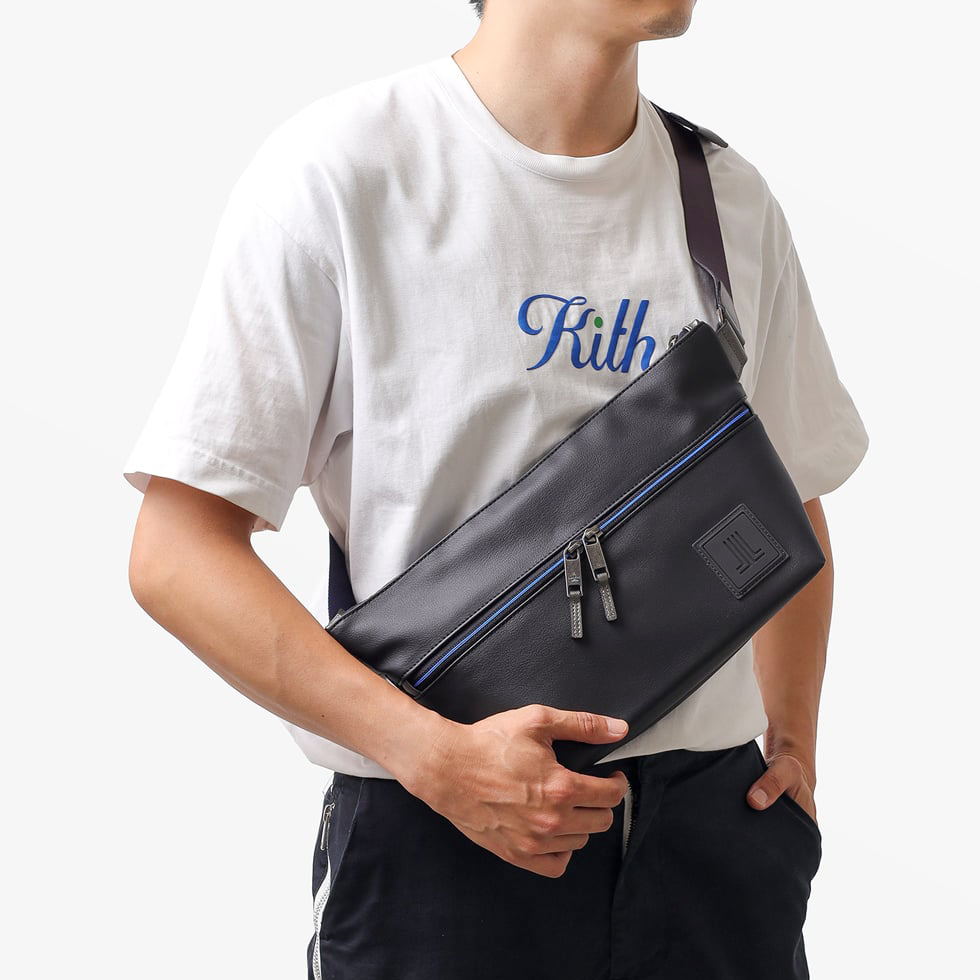 ランバンオンブルー クレンズ ワンショルダーバッグ