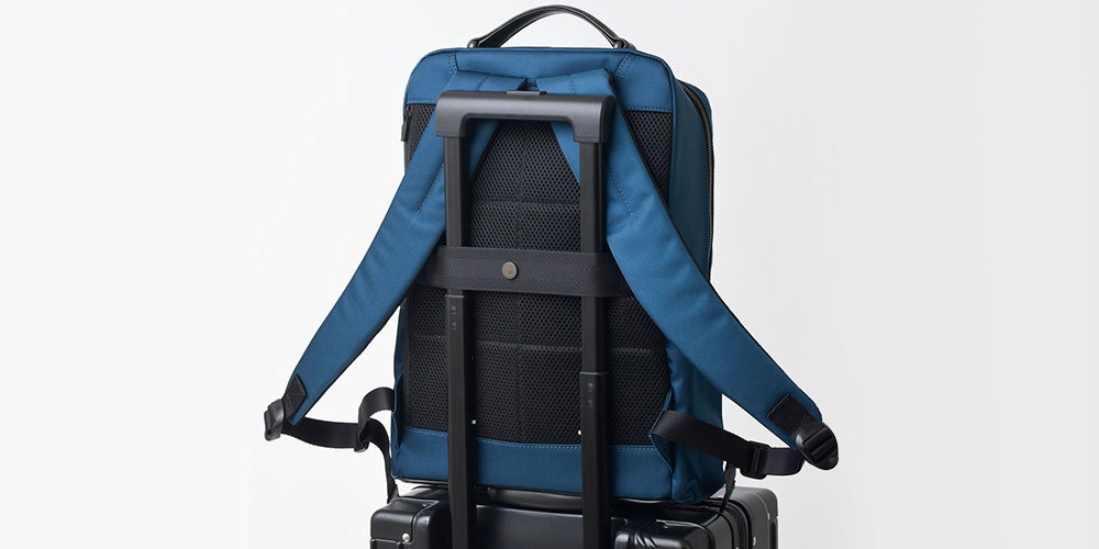 ランバンオンブルー リッパ― ビジネスリュック B4