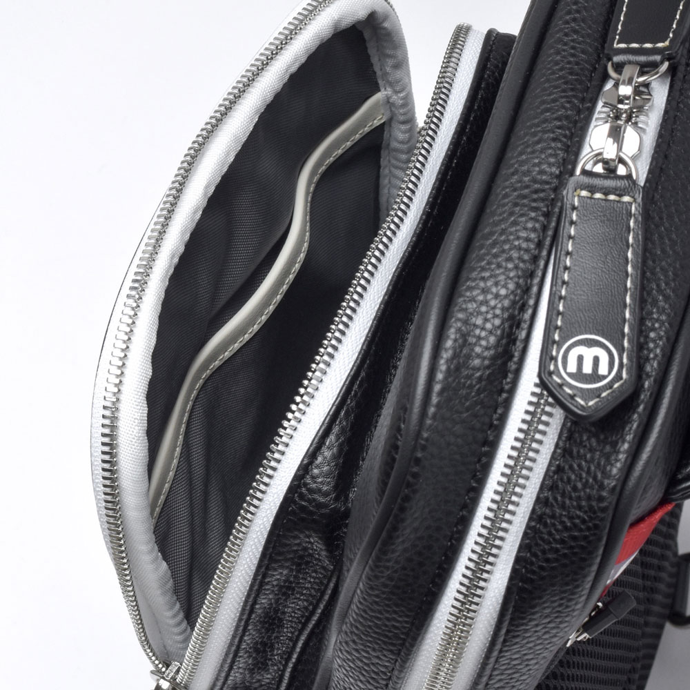 ミラ・ミラン トラスト ワンショルダーバッグ