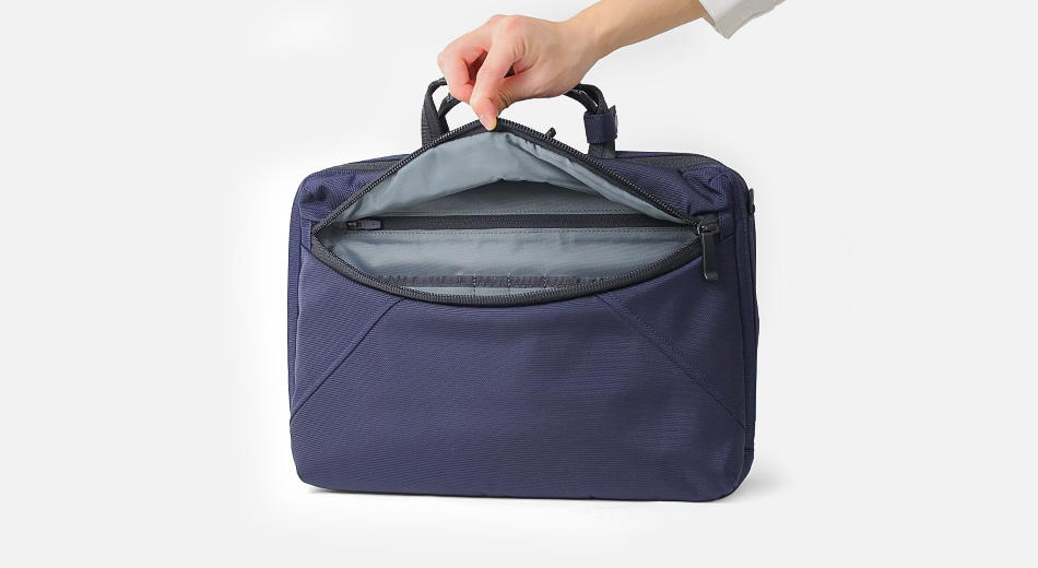 タケオキクチ バルジ ビジネスバッグ A4 13.3インチ対応 ダブルルーム