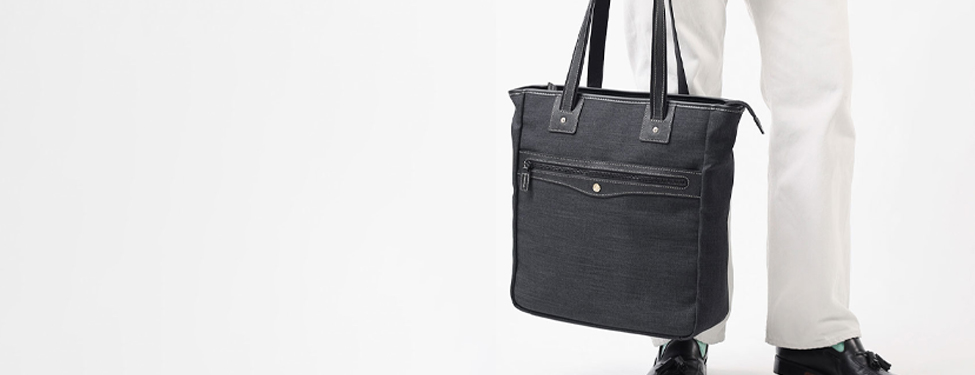 GOLD PFEILのバッグ・財布・革小物