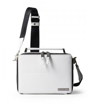 ck Calvin Klein(ck カルバン・クライン)鞄と財布の公式ストア ソーダ 